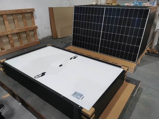Maak 144 Half Cellenzonnepaneel 400W 420W 430W 440W 450W waterdicht